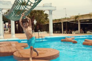 accident-piscine-poursuite